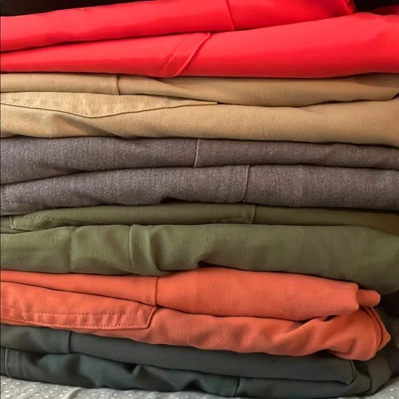 Colorful WOMENS FIGS SCRUBS SETS XLP ( both top & jogger style bottoms) - Picture 1 of 5